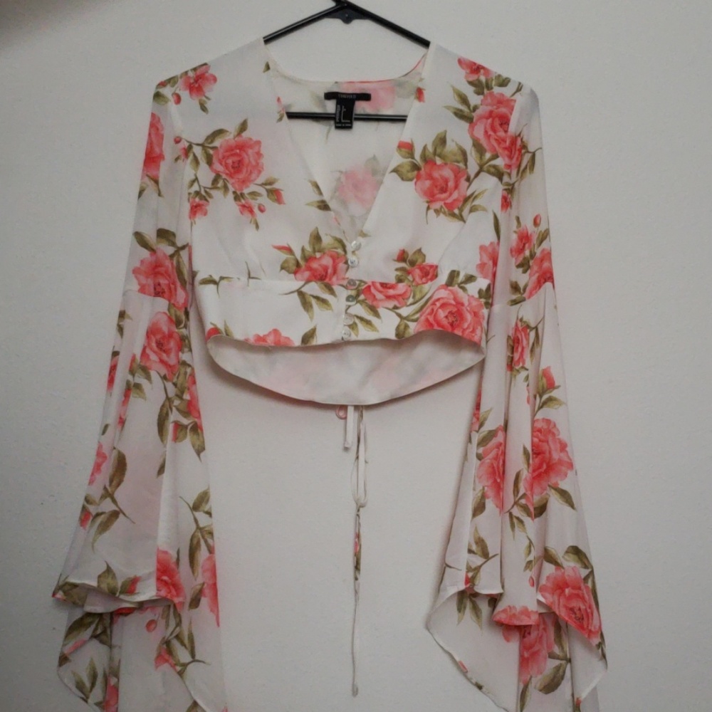Forever 21 Floral Plunge Neck Crop Blouse